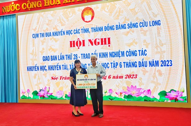 Giao ban Hoi khuyen hoc tinh