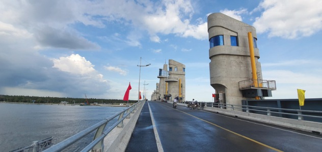 Du lich mien tay 10 nam van nhu cu